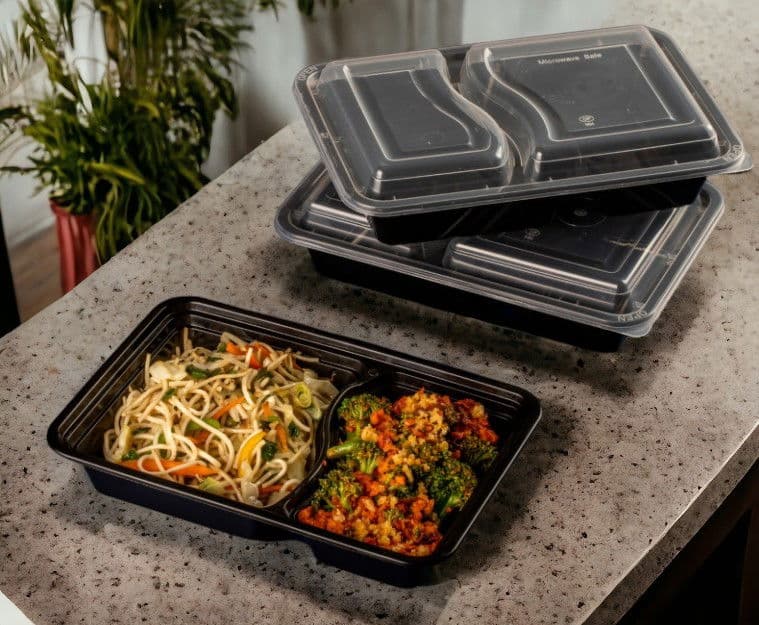 32oz Onyx 2 Comp PP Microwavable & Reusable Black Base Clear Lid 3